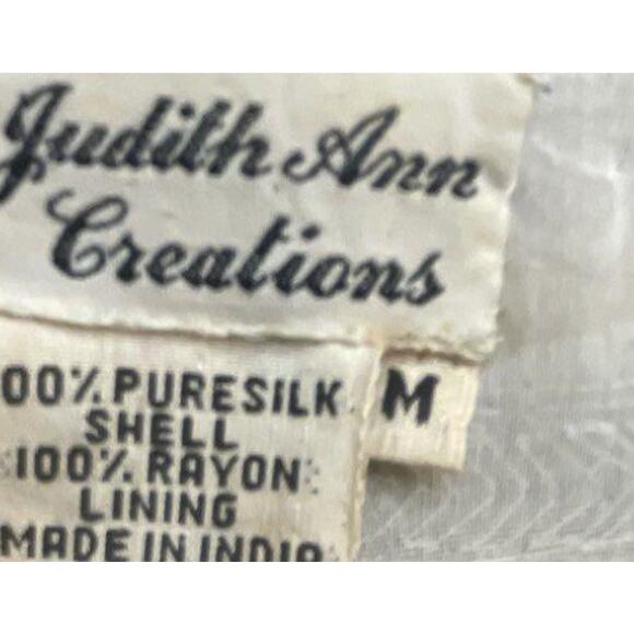 Judith Ann Sequin Silk Jacket M Gold White Vintage India RN 60406 Y2K Glam - Picture 2 of 5